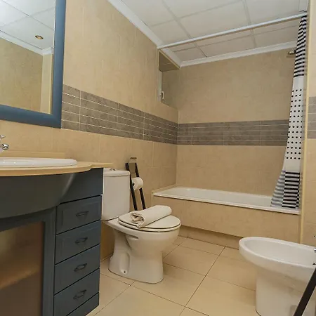 065 Heart Retreat Alicante-holiday